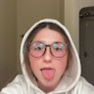 Meet your Posher, Madi